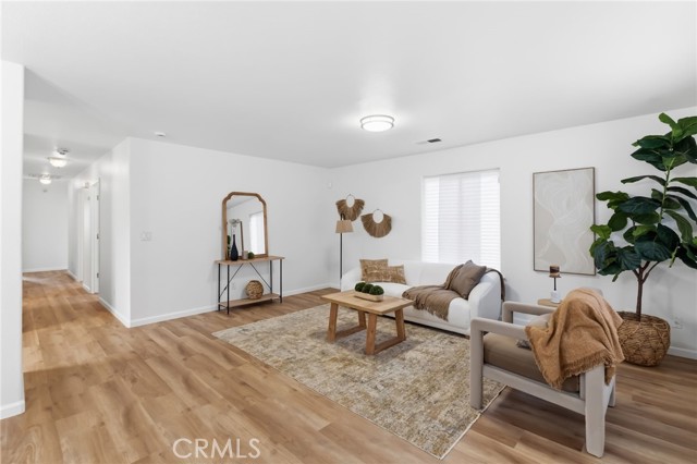 Detail Gallery Image 6 of 43 For 1588 Michoacan Ct, Madera,  CA 93638 - 4 Beds | 2 Baths