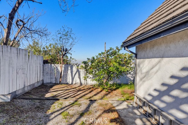 Detail Gallery Image 63 of 68 For 7114 Wyngate St, Tujunga,  CA 91042 - 3 Beds | 2/1 Baths