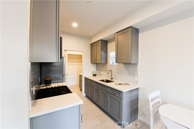 Detail Gallery Image 2 of 7 For 15814 S Vermont Ave #B,  Gardena,  CA 90247 - 0 Beds | 1 Baths
