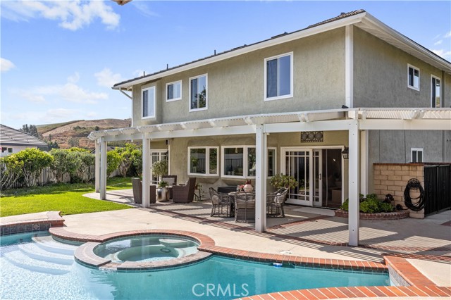 21035 Timber Ridge Road, Yorba Linda CA: https://media.crmls.org/medias/9b42b581-d163-4ef2-b181-6ad70124c952.jpg