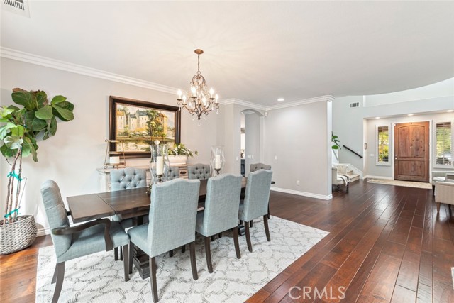 Detail Gallery Image 13 of 61 For 43993 Barletta, Temecula,  CA 92592 - 5 Beds | 3 Baths