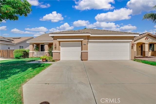 Detail Gallery Image 4 of 41 For 26616 Hull St, Menifee,  CA 92585 - 4 Beds | 2 Baths