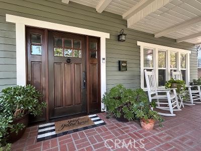 1955 N Los Robles Avenue, Pasadena CA: https://media.crmls.org/medias/9b44a02b-d235-483f-99bf-7c2c1f142f33.jpg