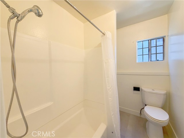 Detail Gallery Image 23 of 24 For 285 Parke St, Pasadena,  CA 91101 - 3 Beds | 2 Baths