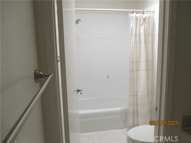 500 Galleon Way, Seal Beach CA: https://media.crmls.org/medias/9b452c4e-ff51-41ee-b71d-d546d23f2dea.jpg