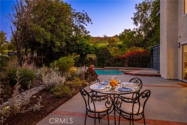 Detail Gallery Image 48 of 60 For 2906 Rob Ct, Thousand Oaks,  CA 91362 - 3 Beds | 2/1 Baths