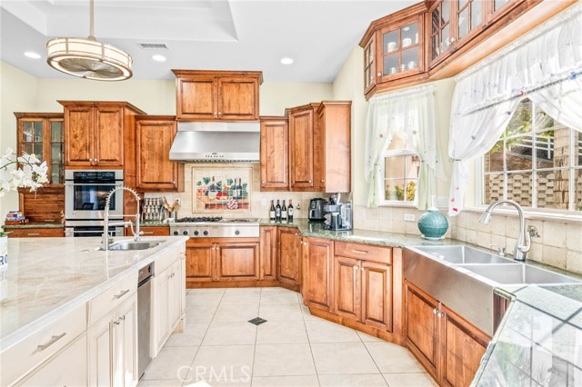 37626 Via Majorca, Murrieta CA: https://media.crmls.org/medias/9b468142-9f6f-448d-b43b-2acbbb99aaee.jpg