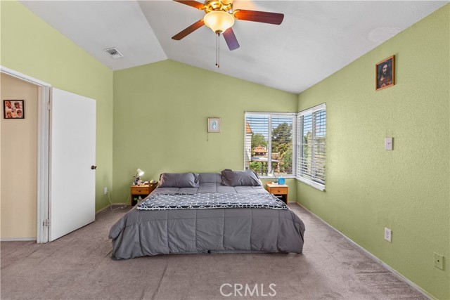 Detail Gallery Image 19 of 29 For 4031 E Avenue R13, Palmdale,  CA 93552 - 3 Beds | 2/1 Baths