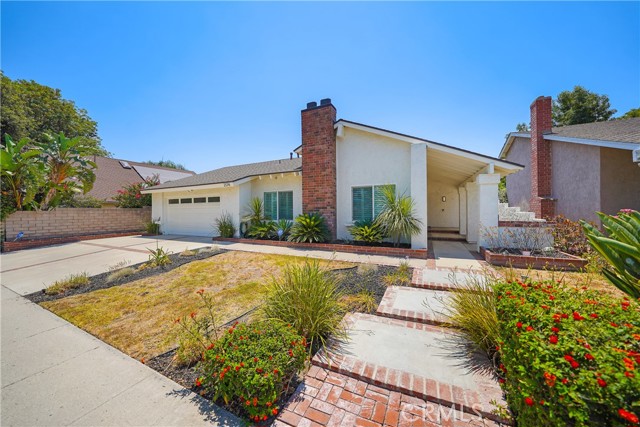 Detail Gallery Image 1 of 1 For 2174 Larch St, Simi Valley,  CA 93065 - 4 Beds | 2 Baths