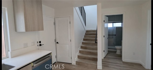 Detail Gallery Image 11 of 17 For 8309 Barnsley Ave, Los Angeles,  CA 90045 - – Beds | – Baths