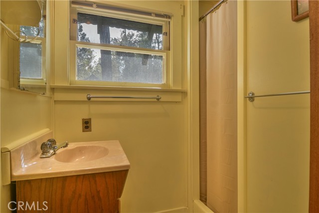 Detail Gallery Image 15 of 24 For 25910 State Highway 189, Twin Peaks,  CA 92391 - 0 Beds | 1 Baths