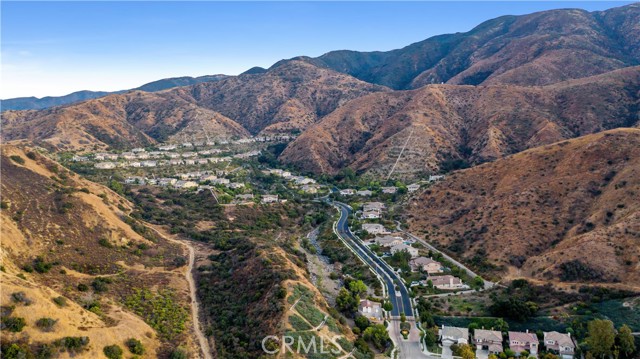 2514 Bulrush Circle, Corona CA: https://media.crmls.org/medias/9b4aa851-a971-48e0-ad6f-41bbc276f468.jpg