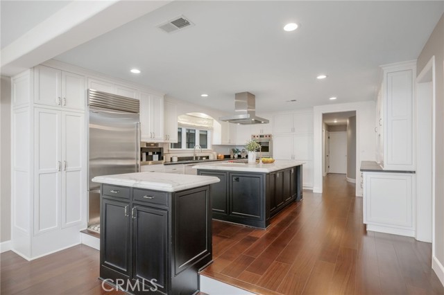 1704 Poinsettia, Manhattan Beach, California 90266, 4 Bedrooms Bedrooms, ,3 BathroomsBathrooms,Residential,For Sale,Poinsettia,SB26093212