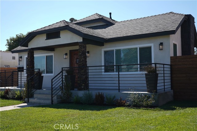 1850 W. 80th Street, Los Angeles CA: https://media.crmls.org/medias/9b4d3769-dd13-4232-91c6-99cd26bce769.jpg