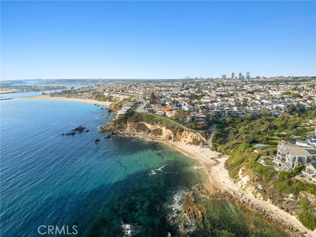 Detail Gallery Image 31 of 31 For 215 Poppy Ave, Corona Del Mar,  CA 92625 - 5 Beds | 4/2 Baths