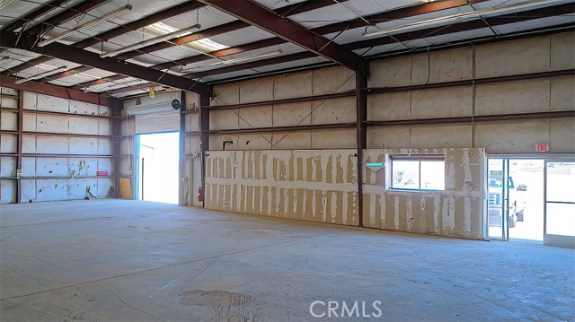 19901 Neuralia Rd, California City, California 93505, ,Commercial Lease,For Rent,19901 Neuralia Rd,CRHD24143430