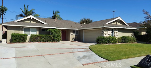 5449 E Garrick Dr, Anaheim Hills, CA 92807