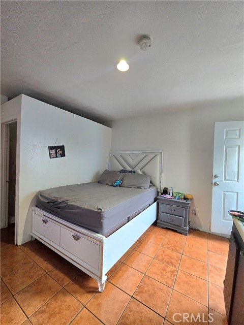 Detail Gallery Image 29 of 51 For 14023 Hubbard St, Sylmar,  CA 91342 - 7 Beds | 4 Baths