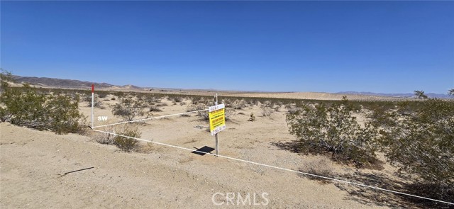 70100 2 Mile Road, 29 Palms CA: https://media.crmls.org/medias/9b531898-16d5-4162-9810-ef15aa2c71de.jpg