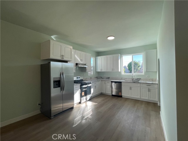 Detail Gallery Image 9 of 20 For 3809 Pine Ave, El Monte,  CA 91731 - 3 Beds | 3/1 Baths