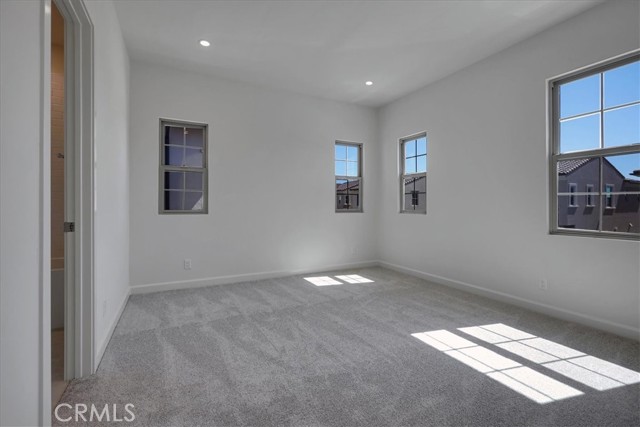 228 Birdseye, Irvine CA: https://media.crmls.org/medias/9b53ceec-994d-44d9-ac45-04733e0dea6e.jpg