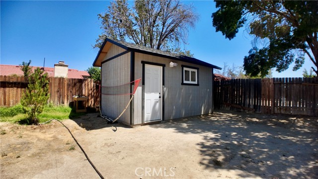 Detail Gallery Image 47 of 62 For 2335 Langhorn St, Lancaster,  CA 93535 - 4 Beds | 2/1 Baths