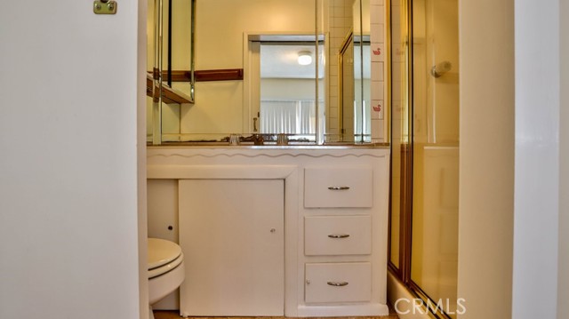 Detail Gallery Image 35 of 42 For 15841 Marlin Pl, Van Nuys,  CA 91406 - 2 Beds | 2 Baths