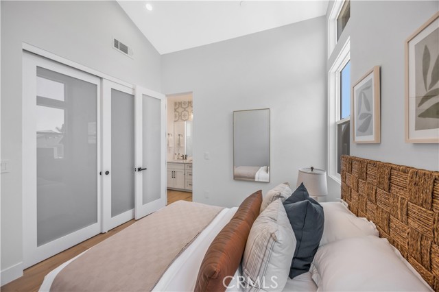 Detail Gallery Image 37 of 52 For 2619 Huntington Ln a,  Redondo Beach,  CA 90278 - 4 Beds | 3/1 Baths