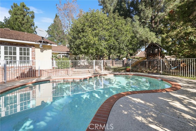 Detail Gallery Image 40 of 59 For 2490 Michigan, Claremont,  CA 91711 - 4 Beds | 2 Baths