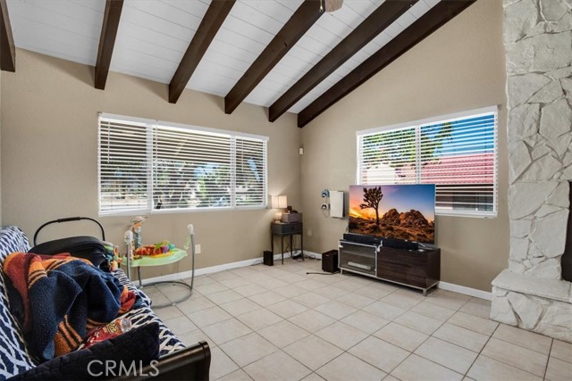 Detail Gallery Image 4 of 54 For 8555 Palomar Ave, Yucca Valley,  CA 92284 - 3 Beds | 2 Baths