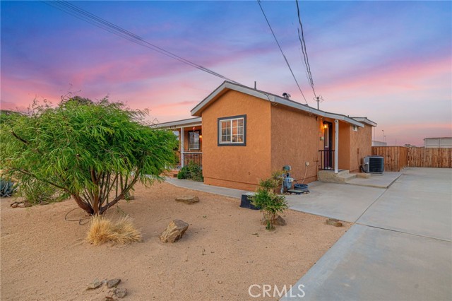 Detail Gallery Image 5 of 49 For 43156 41st St, Lancaster,  CA 93536 - 2 Beds | 1 Baths