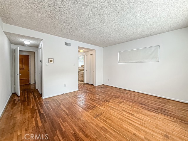 Detail Gallery Image 45 of 55 For 15550 Otsego St, Encino,  CA 91436 - 3 Beds | 2 Baths