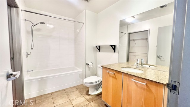 Detail Gallery Image 9 of 23 For 645 W 9th St #631,  Los Angeles,  CA 90015 - 1 Beds | 1 Baths