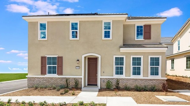Detail Gallery Image 17 of 18 For 1357 Yeager Ave, Rialto,  CA 92376 - 4 Beds | 3 Baths