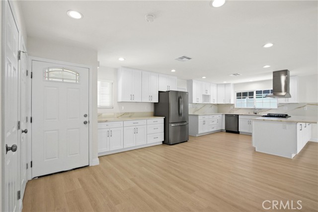 18543 Adivino Street, Rowland Heights CA: https://media.crmls.org/medias/9b5afb1e-5d7a-466a-85ec-6fca2a739a54.jpg