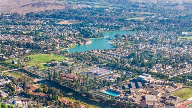 Detail Gallery Image 22 of 23 For 900 Solvay Aisle, Irvine,  CA 92606 - 2 Beds | 1 Baths