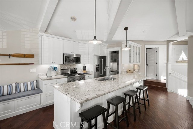 Detail Gallery Image 9 of 75 For 74 San Francisco St, Avila Beach,  CA 93424 - – Beds | – Baths