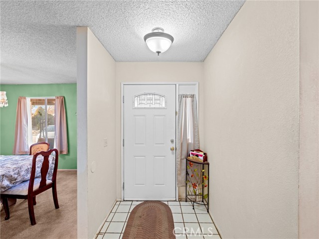 Detail Gallery Image 13 of 39 For 10395 Shahaptain Ave, Hesperia,  CA 92345 - 3 Beds | 2 Baths