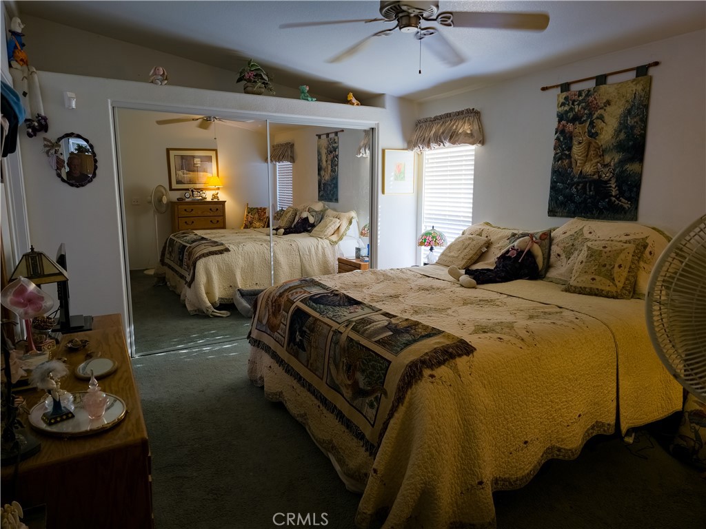 https://media.crmls.org/medias/9b5b8f09-1263-4541-b0a0-7758469427f2.jpg?preset=X-Large