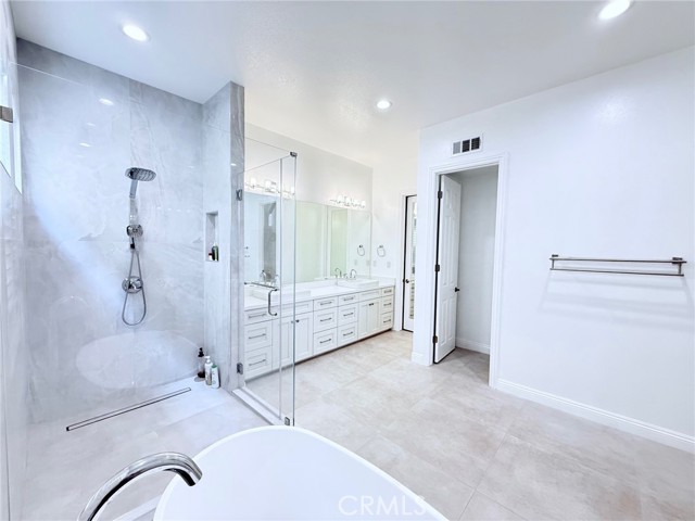 17412 Harlan Drive, Yorba Linda CA: https://media.crmls.org/medias/9b5c064a-b7b9-4a98-9943-dcabd650e0f7.jpg