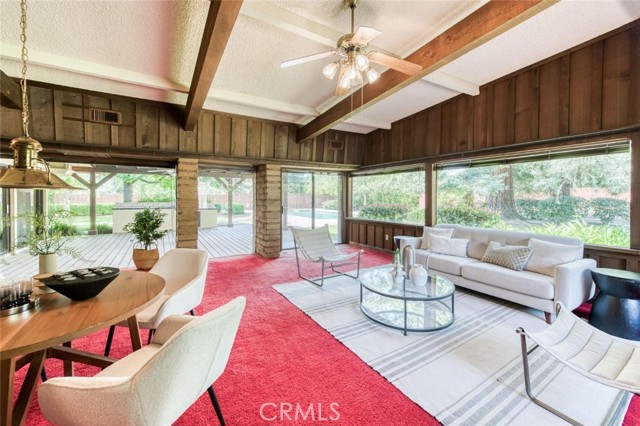 6641 N Van Ness Boulevard, Fresno CA: https://media.crmls.org/medias/9b5c172c-a326-4729-a5d6-185b95bc550b.jpg
