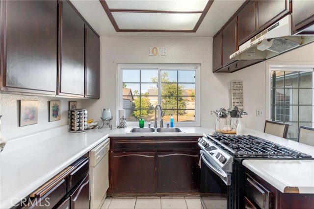 Detail Gallery Image 17 of 22 For 2631 S Sacramento Pl, Ontario,  CA 91761 - 4 Beds | 2 Baths