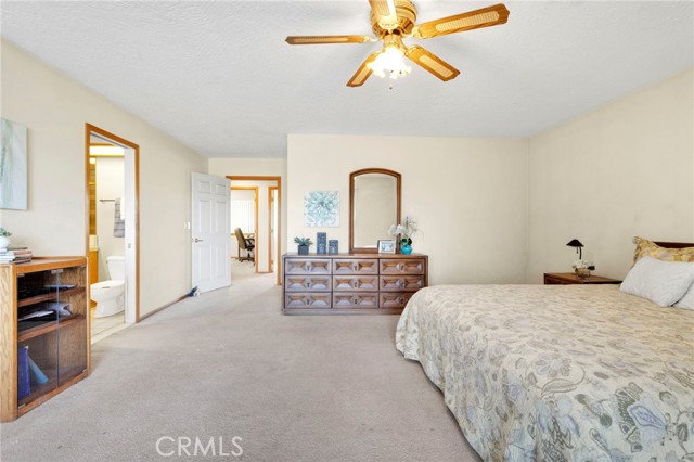 Detail Gallery Image 29 of 69 For 11062 Hollister Rd, Oak Hills,  CA 92344 - 4 Beds | 3 Baths