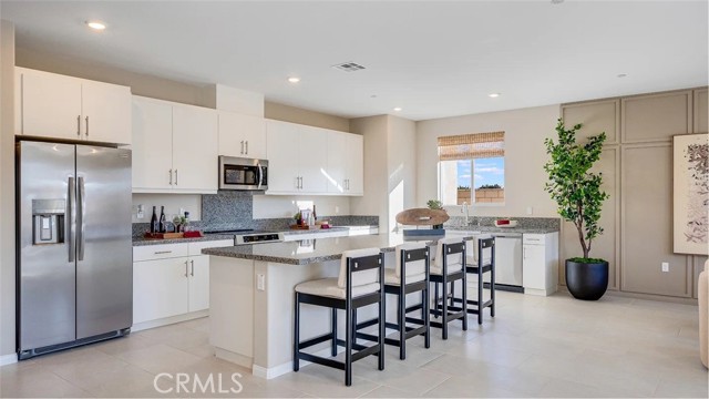 Front Image Thumbnail for CRSW25267472