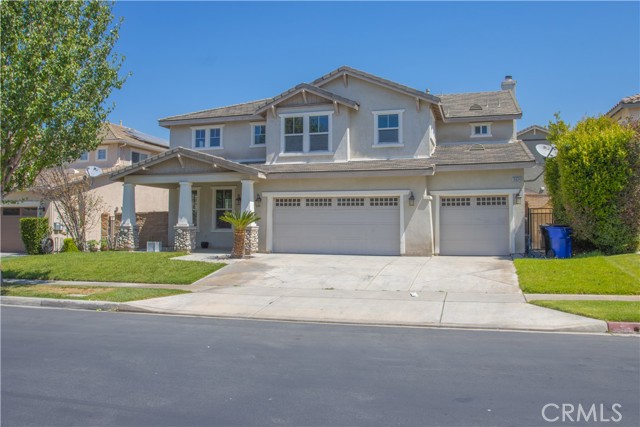 15624 Dobbs Peak Ln, Fontana, CA 92336