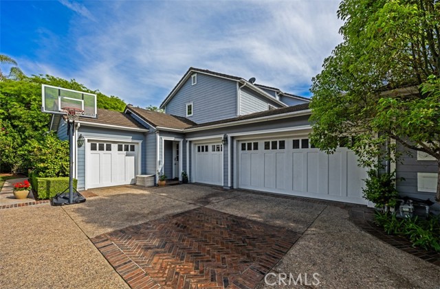 Detail Gallery Image 71 of 75 For 26012 Horseshoe Cr, Laguna Hills,  CA 92653 - 5 Beds | 5/1 Baths