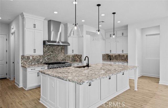 Detail Gallery Image 11 of 49 For 11763 Quailrun Ct, Chatsworth,  CA 91311 - 5 Beds | 5/1 Baths