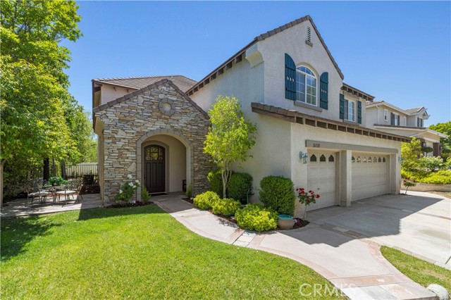 Detail Gallery Image 5 of 75 For 26520 Thackery Ln, Stevenson Ranch,  CA 91381 - 4 Beds | 4 Baths