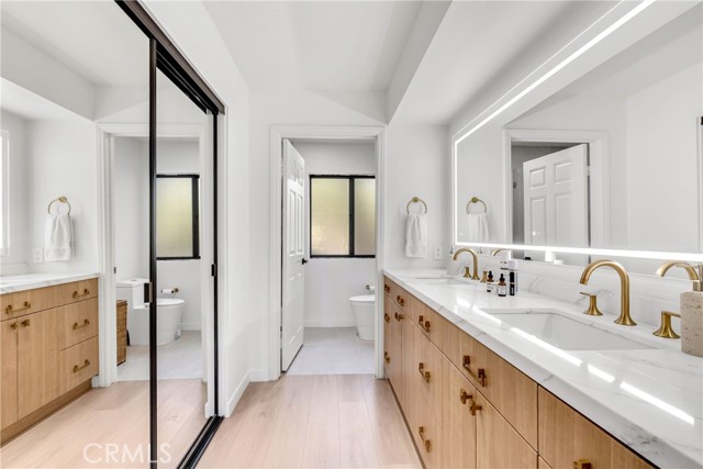 Detail Gallery Image 16 of 41 For 23267 Cherry Hill St, Mission Viejo,  CA 92692 - 2 Beds | 2 Baths