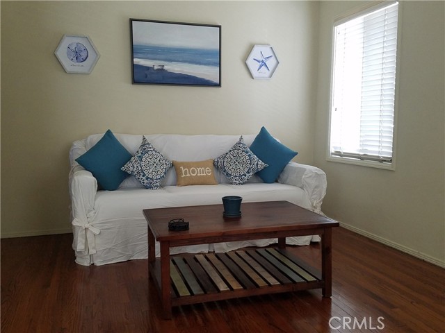 5653 E 2nd Street, Long Beach, California 90803, 1 Bedroom Bedrooms, ,1 BathroomBathrooms,Residential Lease,For Rent,5653 E 2nd Street,CROC21036225